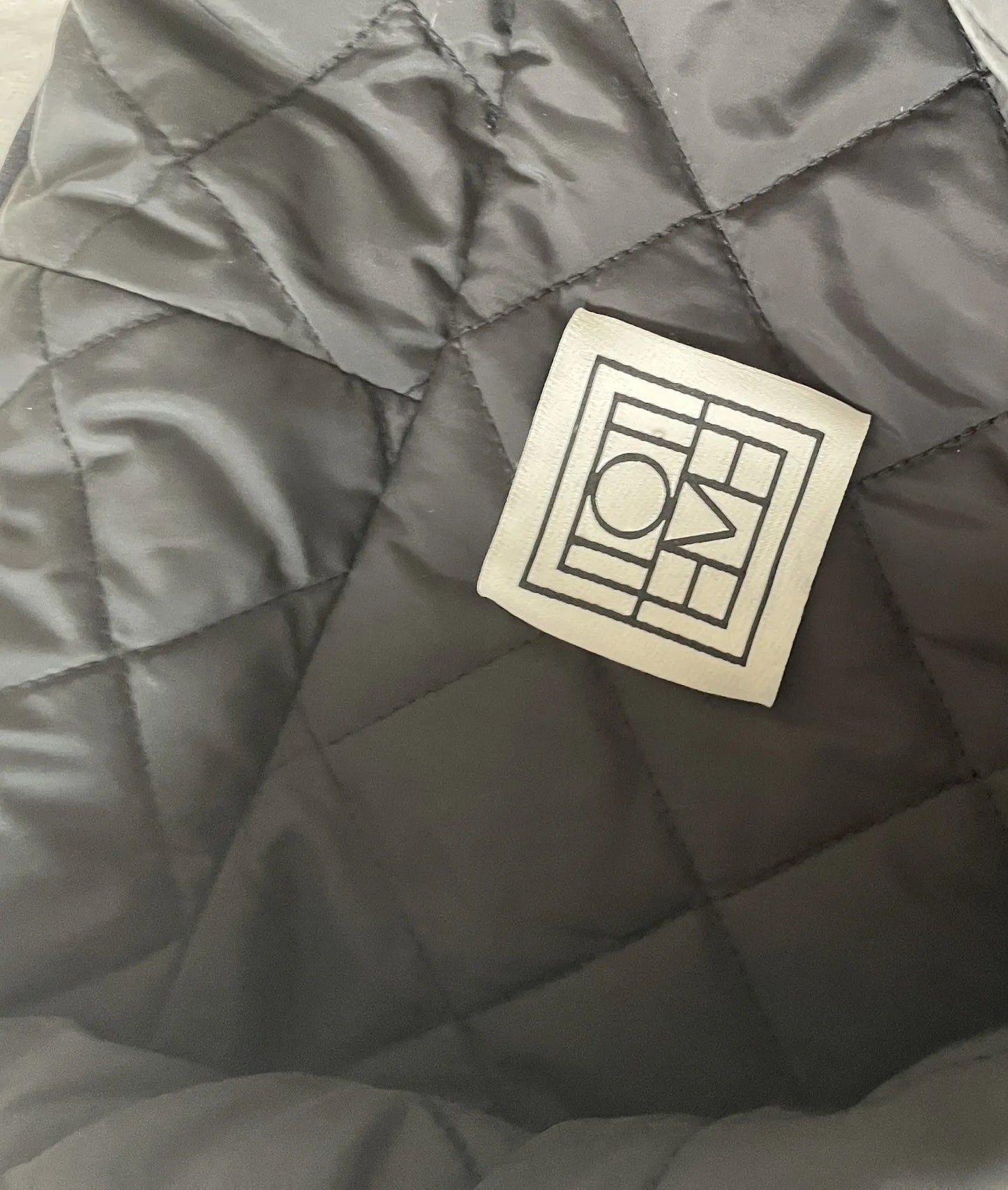Toteme Toteme signature quilted coat Coat