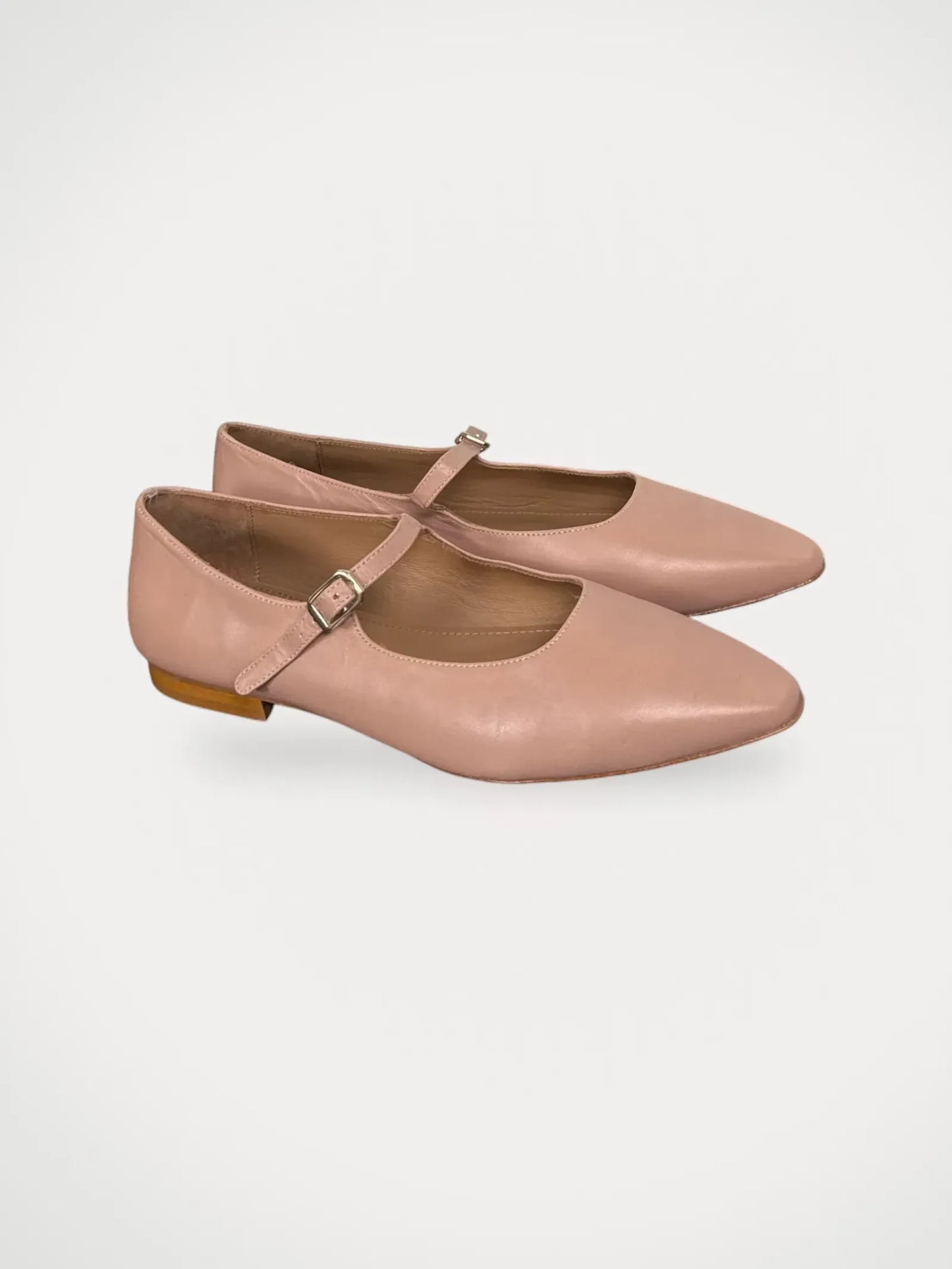 Flattered Ballet flats