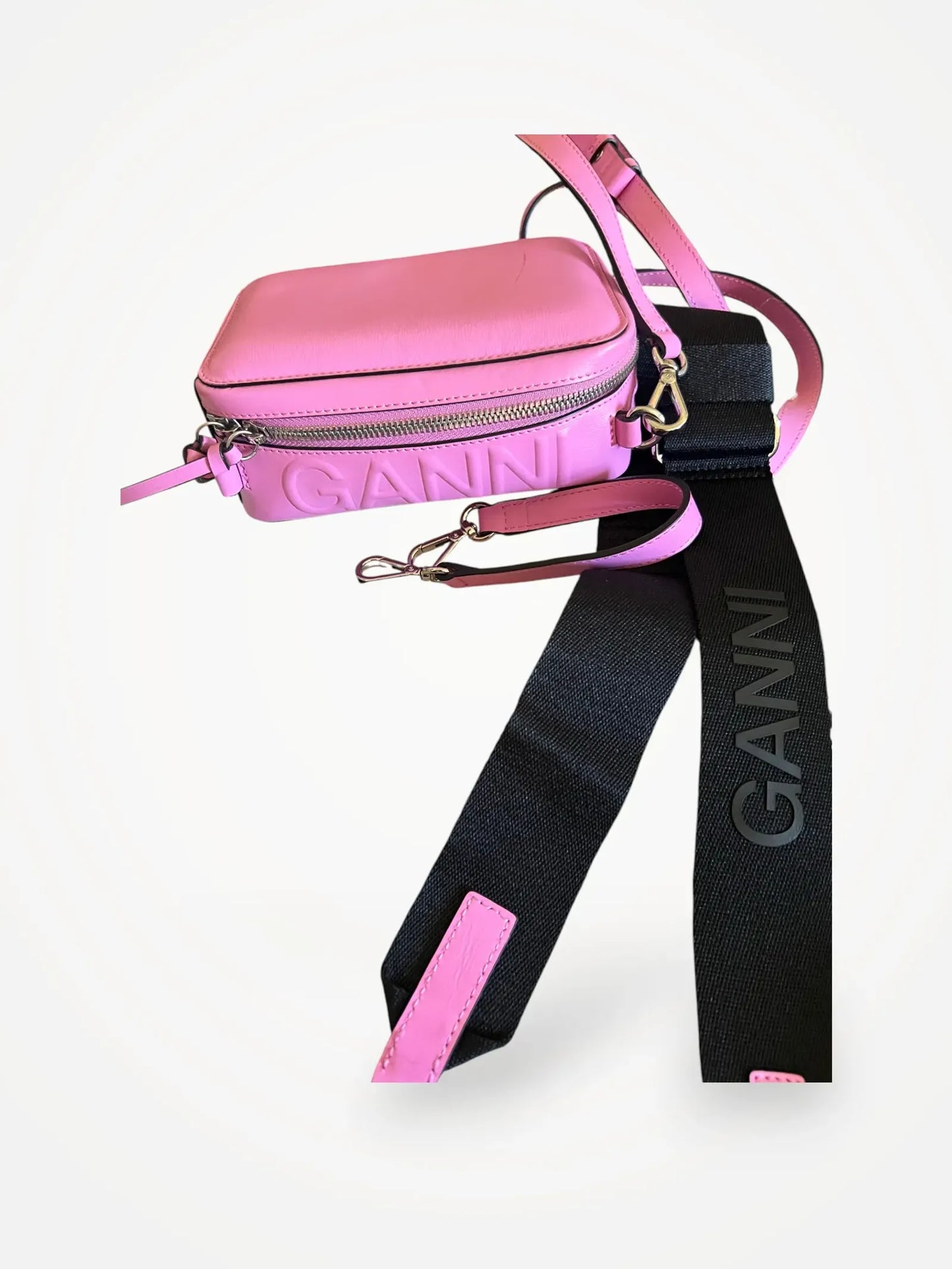 Ganni Shoulder bag