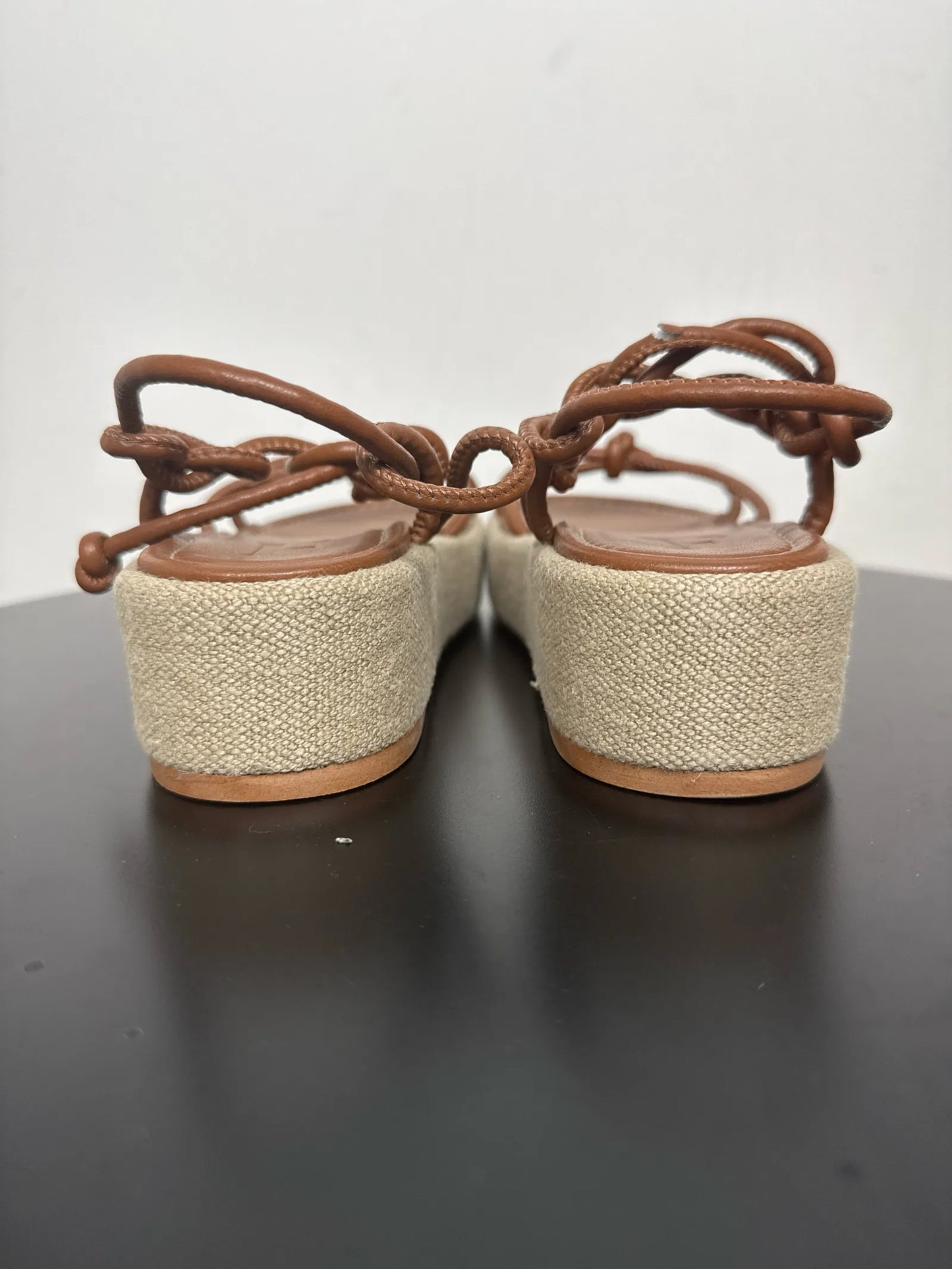 Flattered Heather Cognac Vegan Leather Sandalen