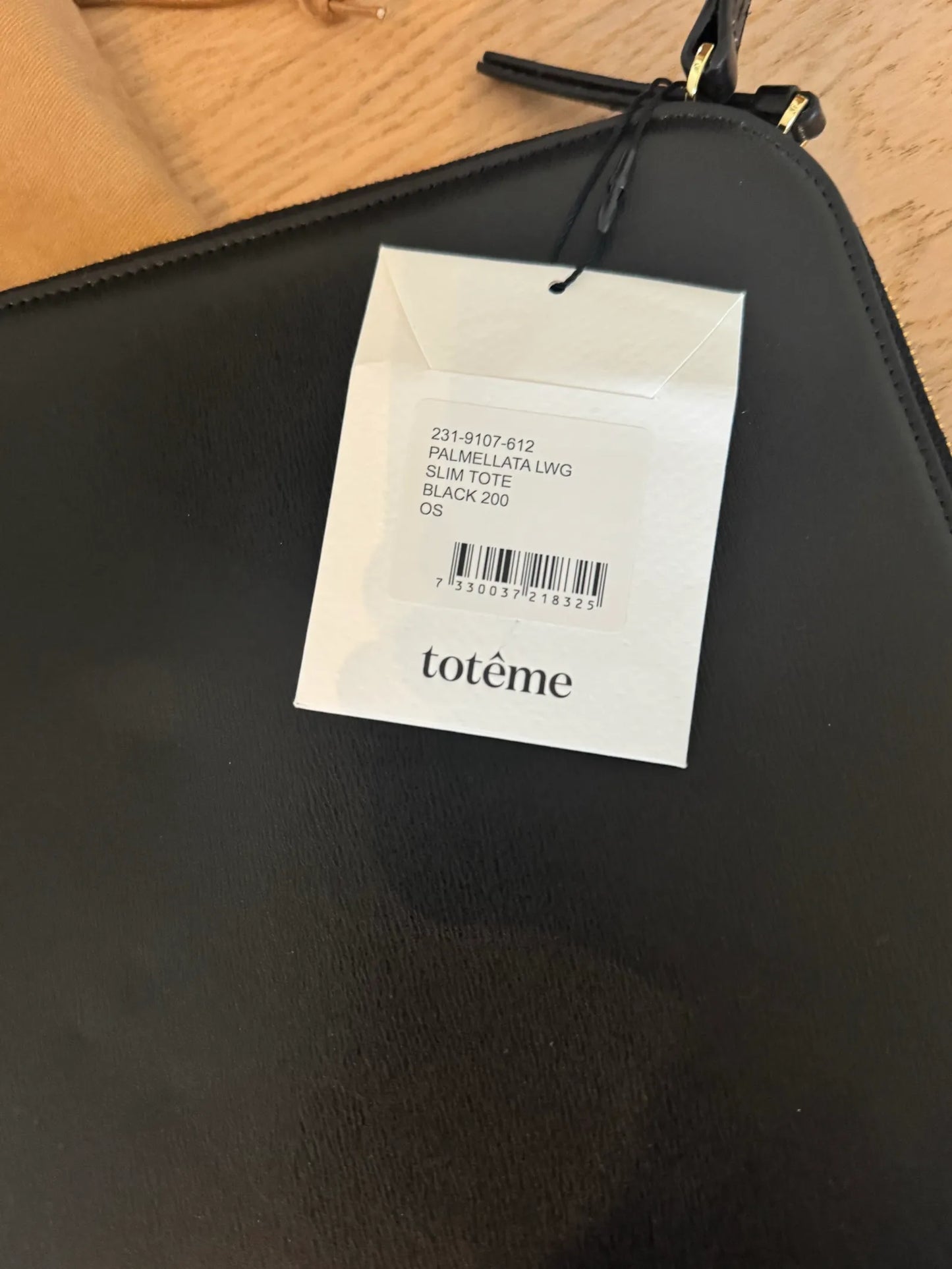 Toteme Slim Leather Tote Handbag