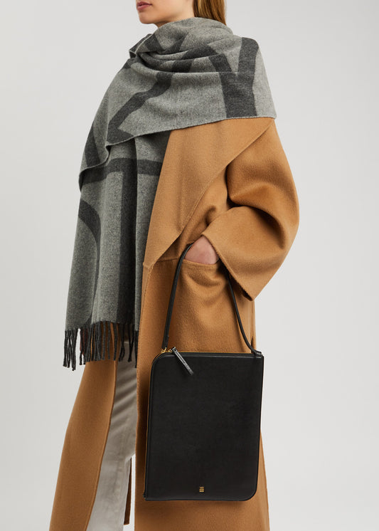 Toteme Slim Leather Tote Handbag