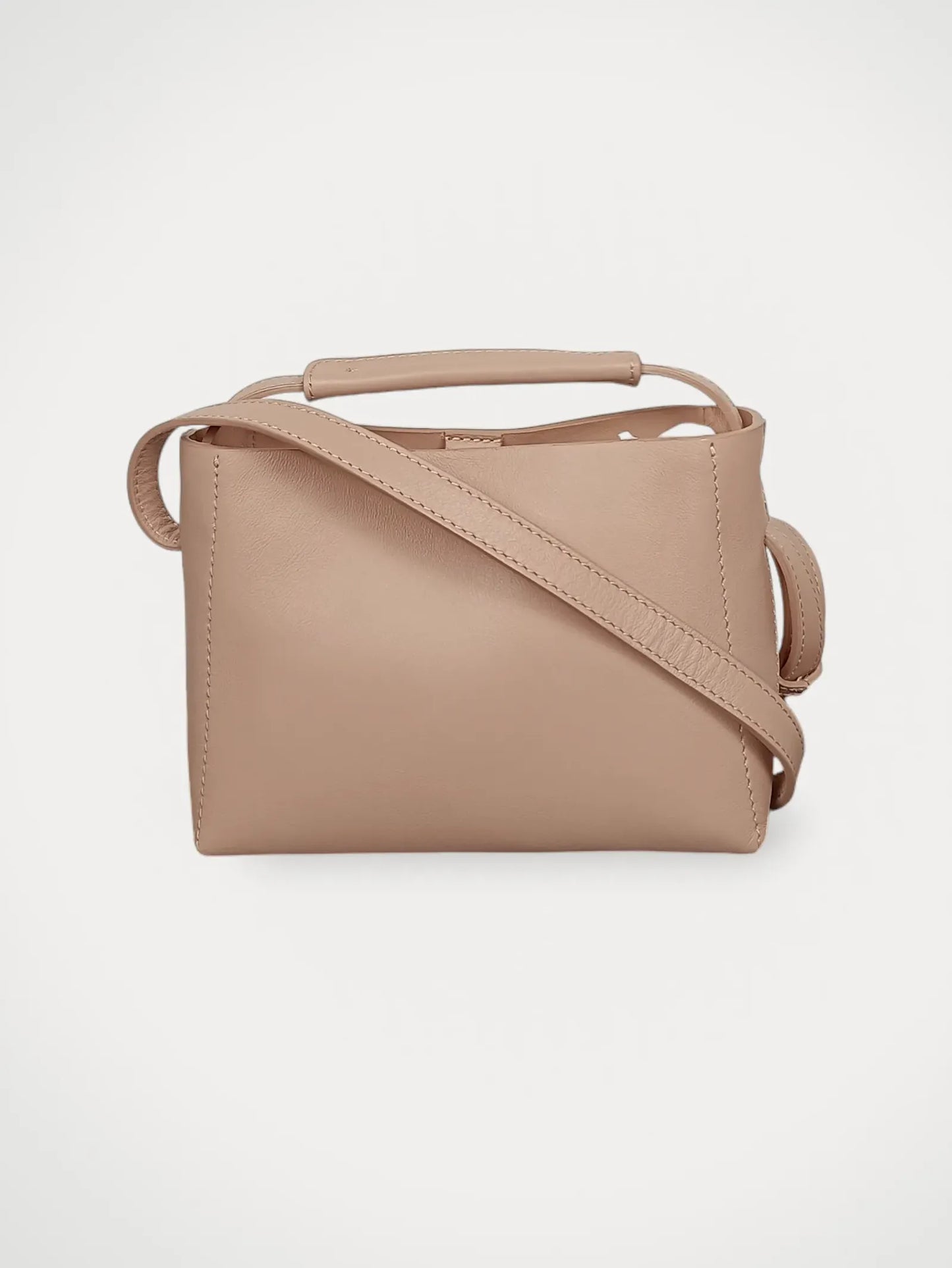 Flattered Shoulder bag