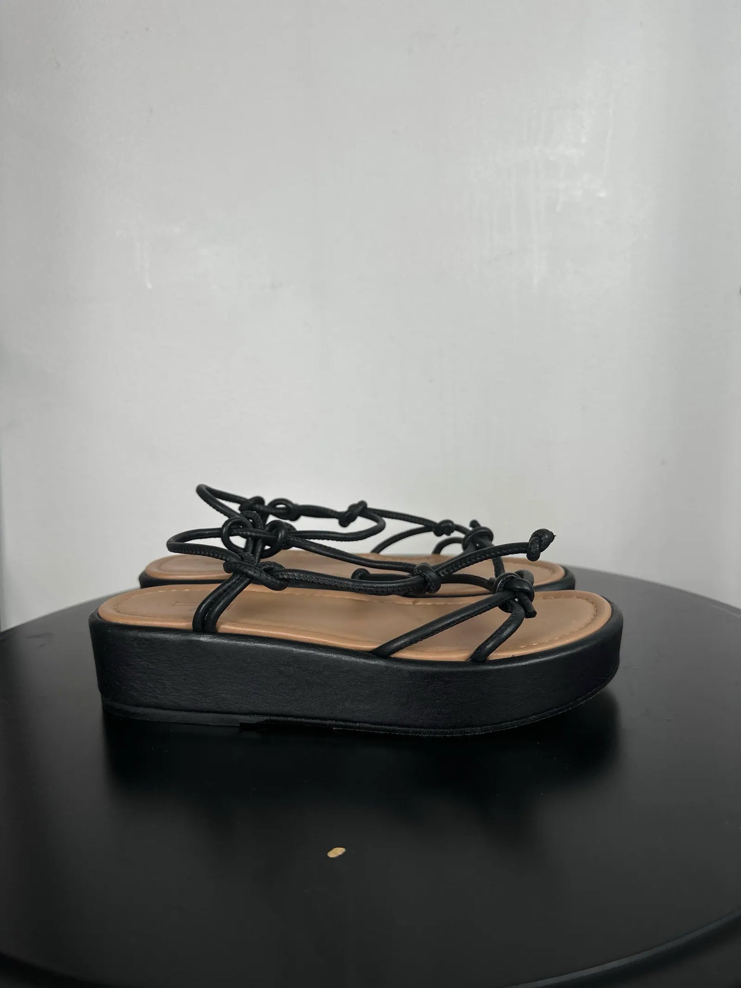 Flattered Heather Leather Black Sandalen