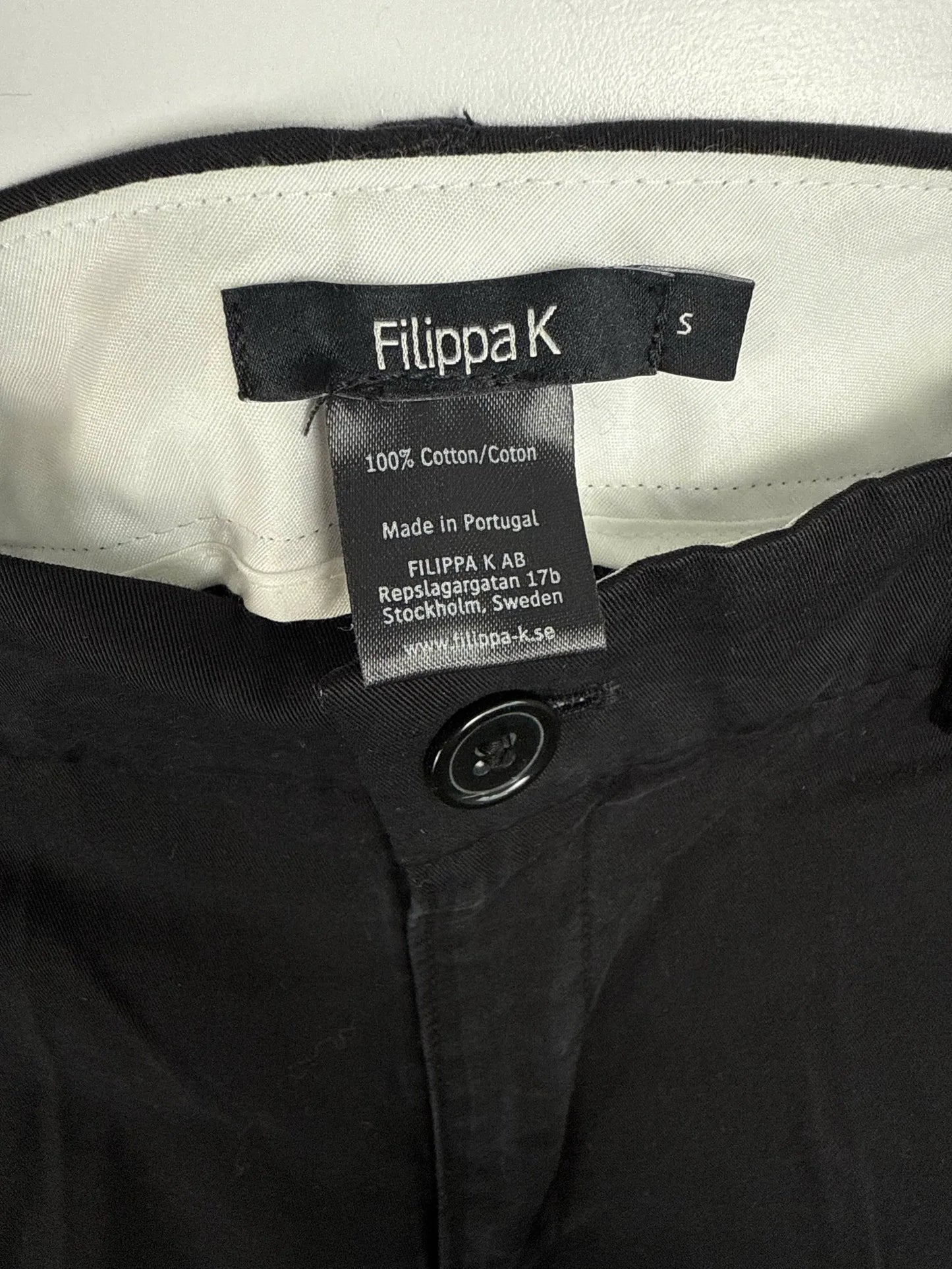 Filippa K Zoe Cotton Knee Shorts