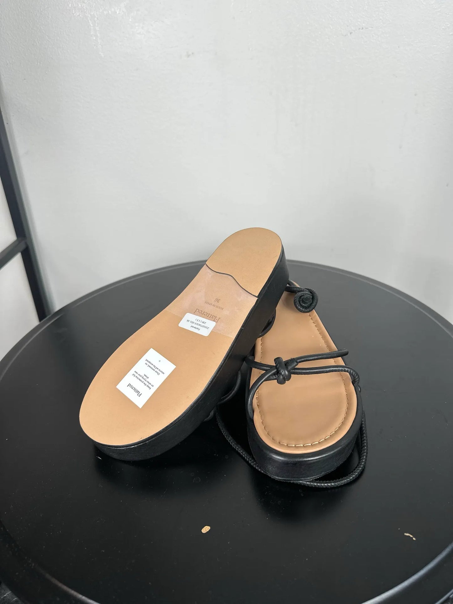 Flattered Heather Leather Black Sandalen