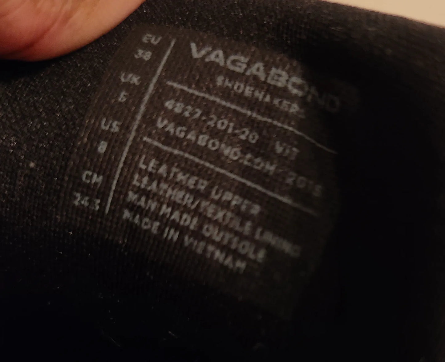 Vagabond Sneakers