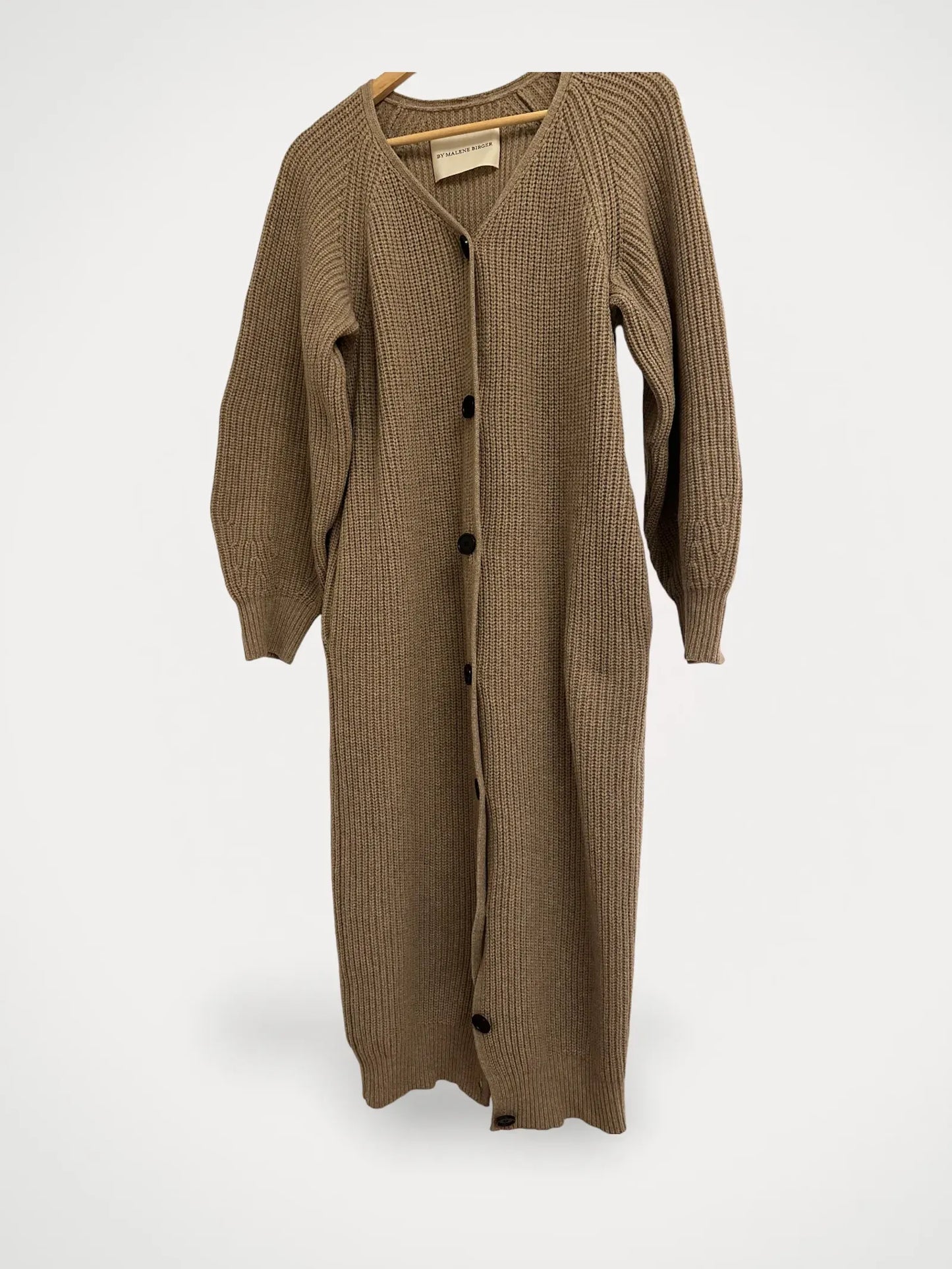 By Malene Birger Strickjacke