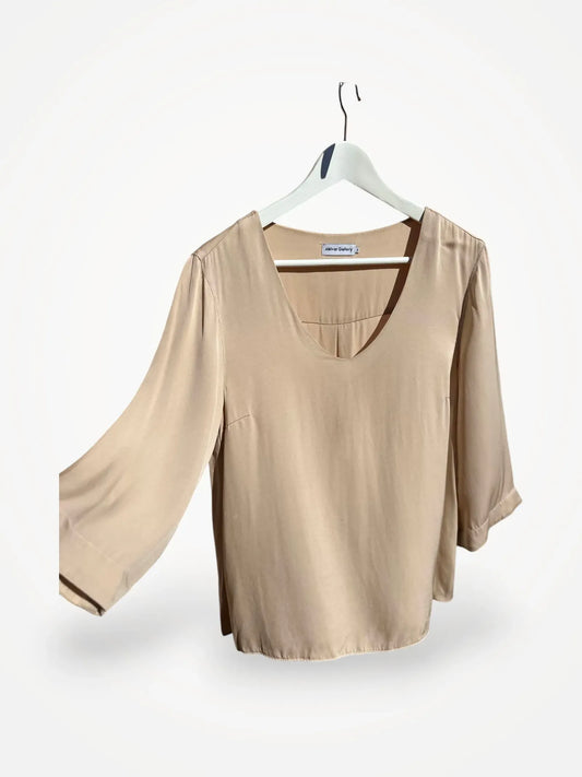 Ahlvar Gallery Blouse