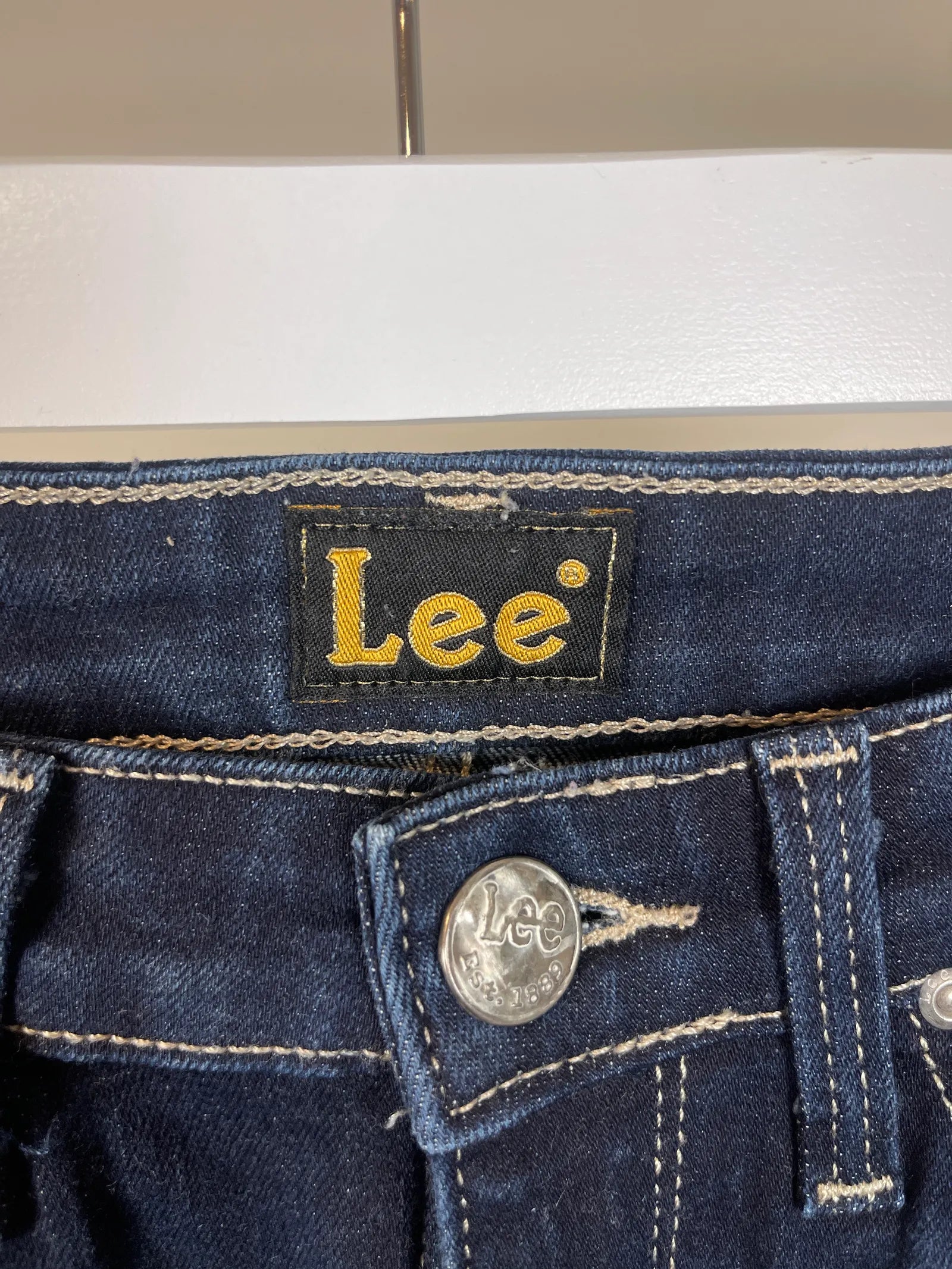 Lee jeans seconds sale